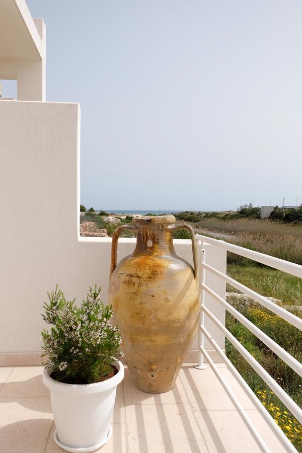 La Dimora Salento Bed & Breakfast Carovigno Bagian luar foto